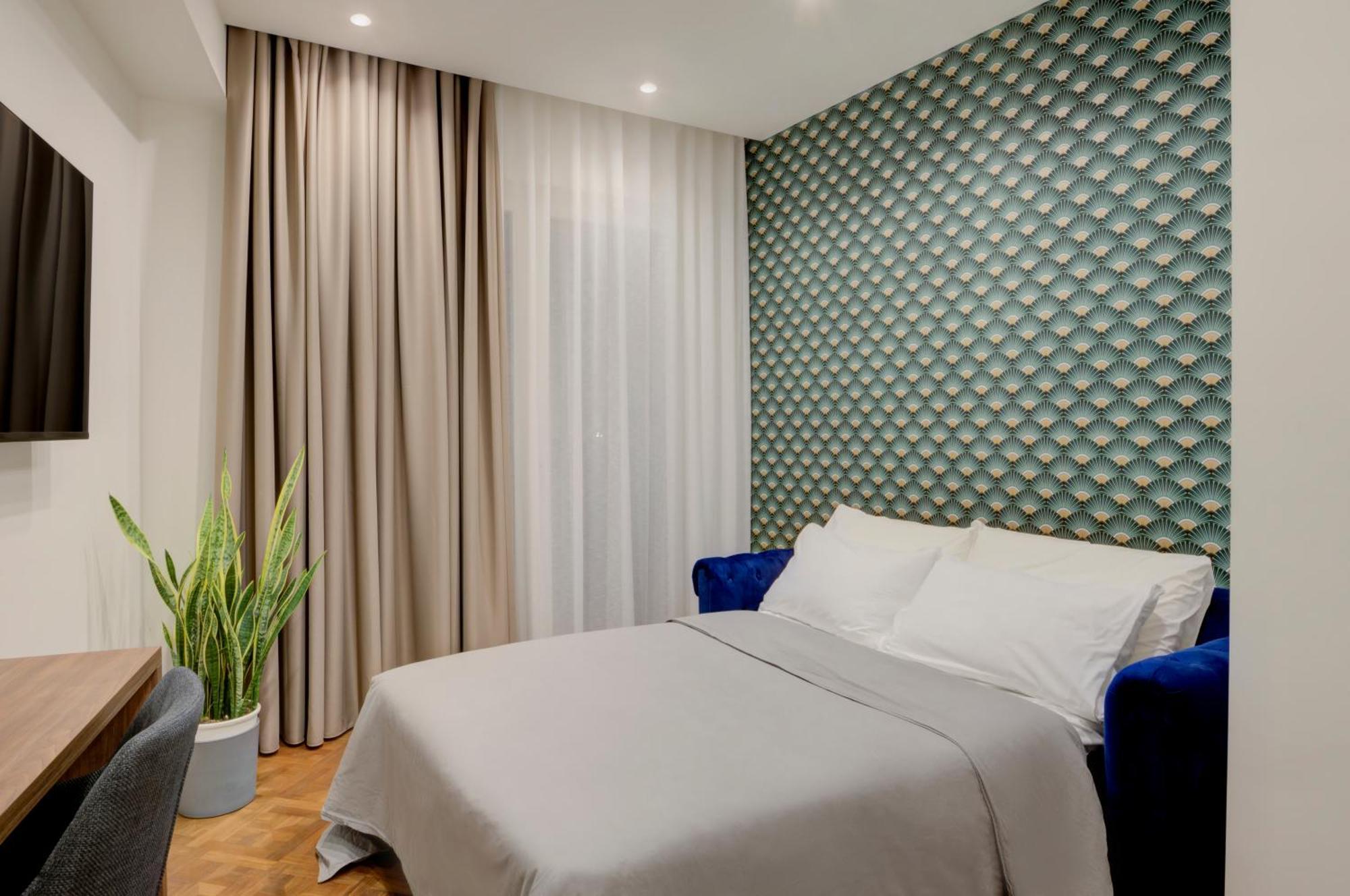 Well Suites - Piazza Dei Martiri Napoli Eksteriør billede