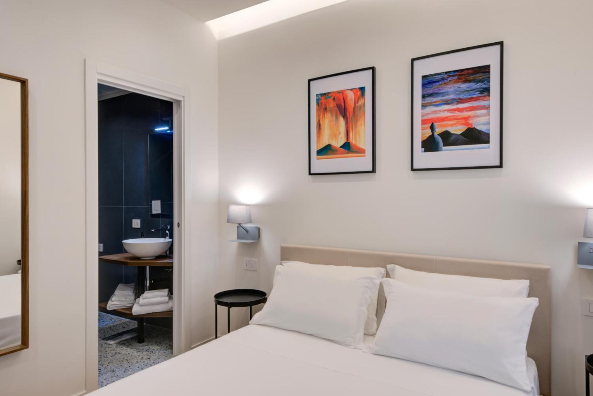 Well Suites - Piazza Dei Martiri Napoli Eksteriør billede